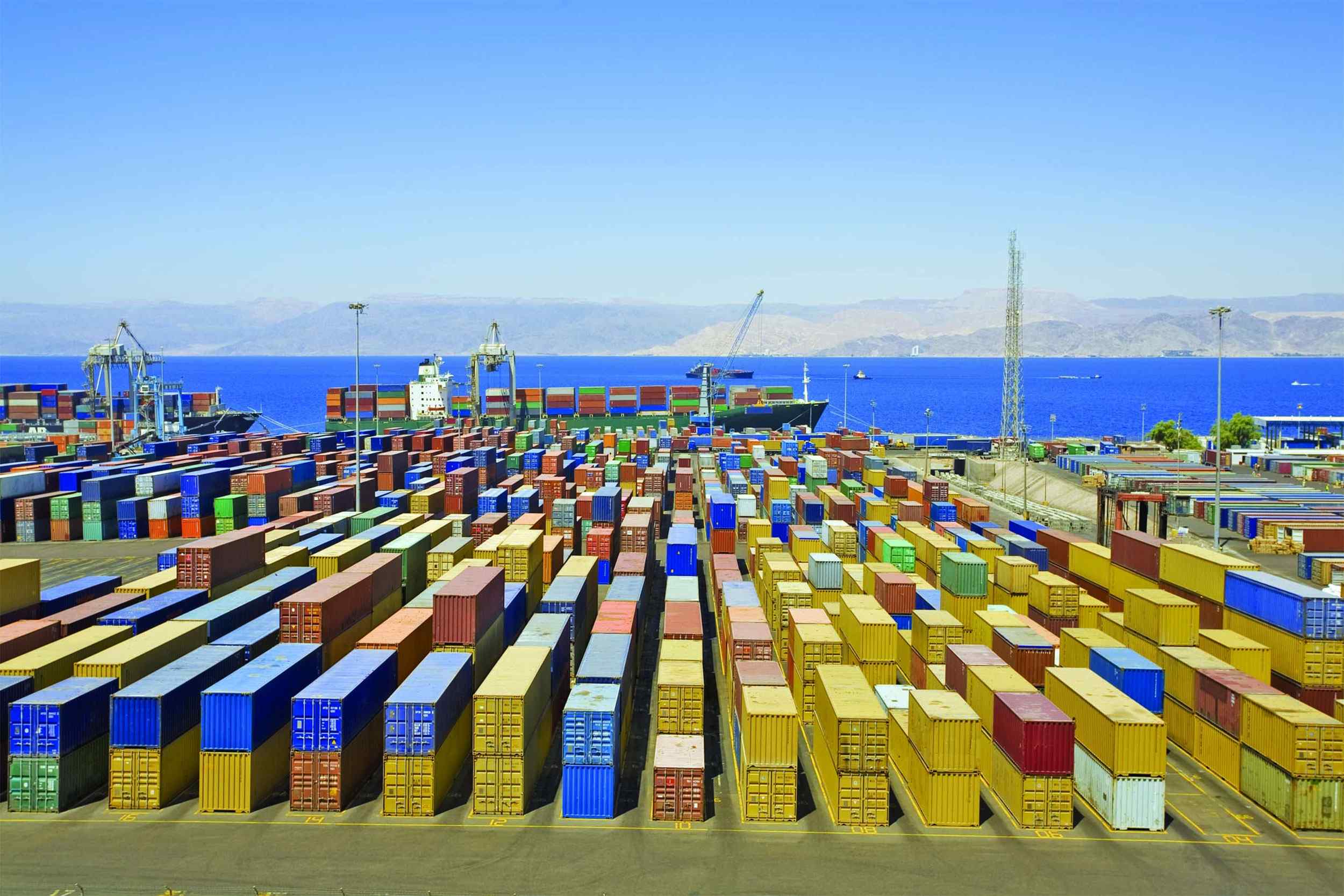 https://freshfreezingagro.com/wp-content/uploads/2015/09/Harbor-warehouse.jpg